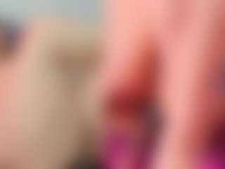 SweetXL's Live Sex Cam Show