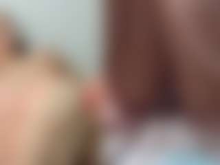 Live cam show with SweetXL - Thick on StripNow