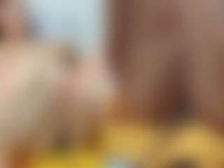 Live cam show with SweetXL - Chubby on Camsoda