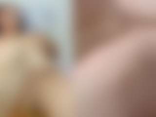 Live cam show with SweetXL - Interactivetoy Granny on Camsoda