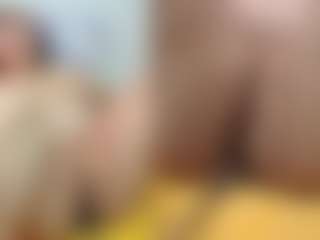 Live cam show with SweetXL - Interactivetoy on Camsoda