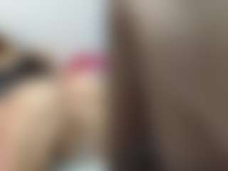 Live cam show with SweetXL - Facial Piercings on Big Tits