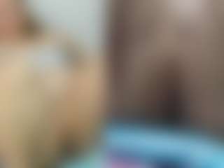 Live cam show with SweetXL - Red Hair Anal on Fit Hotties
