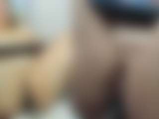 Live cam show with SweetXL - Ride on Camsoda