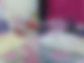 Live cam show with SweetXL - Smoking on madthumbs