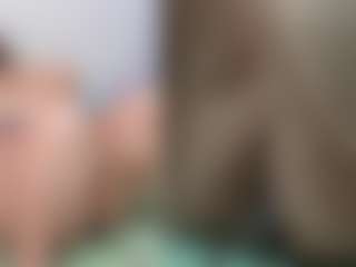 Live cam show with SweetXL - Facial Piercings on Hubzter Live