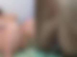 Live cam show with SweetXL - Double Penetration on liverealitysex.com