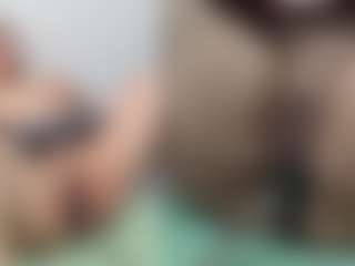 Live cam show with SweetXL - Smoking on CSO-WL