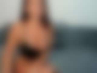 AliciaRaynee's Live Sex Cam Show