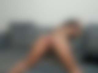 AliciaRaynee's Live Sex Cam Show