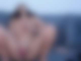 Live cam show with AliciaRaynee - White on Camsoda | romania