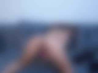 AliciaRaynee's Live Sex Cam Show