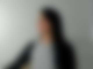 Live cam show with AmyKolbold33 - Thin on Livezox