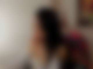 Live cam show with AmyKolbold33 - Ass Clapping on AdultVida.com