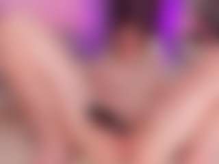 Live cam show with Rosie - Tittyfuck on Camsoda Late Night