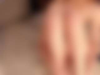 Live cam show with Rosie - Tittyfuck on luckytryst.com