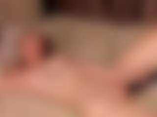 Live cam show with Rosie - Brown Hair on SxyPornLive