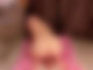 Live cam show with Rosie - Tittyfuck on TeamSkeetLive