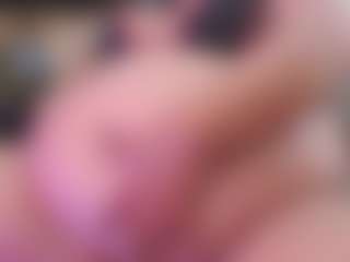 samybellys MILF webcam performer live streaming