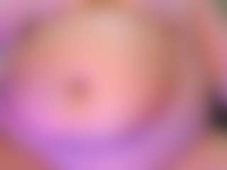 samybellys MILF webcam performer live streaming