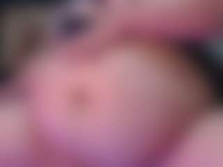 Live cam show with samybellys - Red Hair MILF on livesuperchat.net