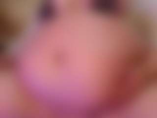 Live cam show with samybellys - Eating Pussy on Soda Cam