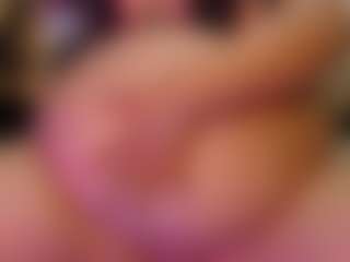 Live cam show with samybellys - Oil on Milfs Live