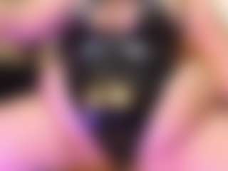 Live cam show with samybellys - Eating Pussy on parknlotfishbdy
