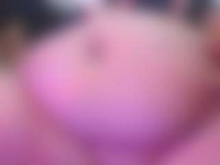 Live cam show with samybellys - Eating Pussy on googirlz