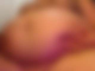Live cam show with samybellys - Red Hair MILF on TeamSkeetLive