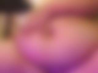 Live cam show with samybellys - Belly on live.xheat.ai
