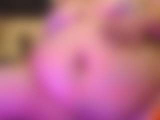 Live cam show with samybellys - Hairy on Gym Cam Girls