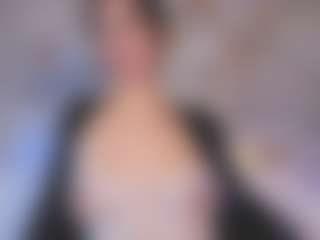 Live cam show with Cristal-Heart - Thin on madthumbs