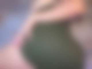 Live cam show with Cristal-Heart - Interactive on Fling VIP Chat