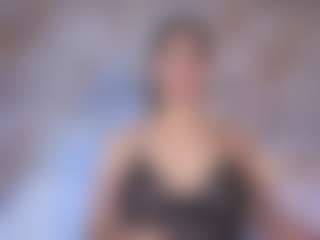 Live cam show with Cristal-Heart - Striptease on Mixed Magazine Live