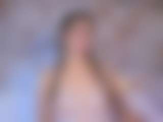 Live cam show with Cristal-Heart - Hush on Gym Cam Girls