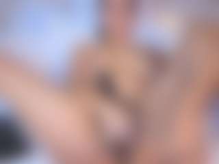 Cristal-Heart's Live Sex Cam Show