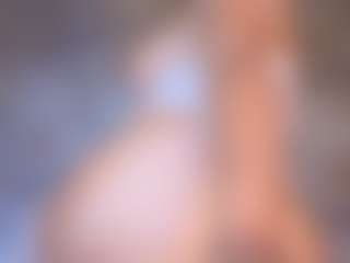 Live cam show with Cristal-Heart - Machine on CamClone
