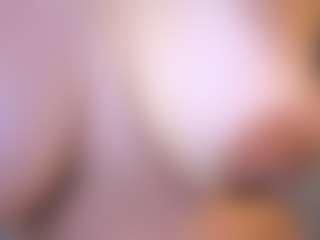 Live cam show with Cristal-Heart - Blowjob on Camsoda