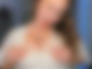 Live cam show with Lana - Beauty on CamClone