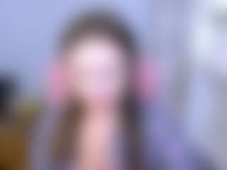 Live cam show with DonnaFlirt - Green Eyes on googirlz