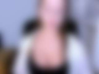 DonnaFlirt's Live Sex Cam Show