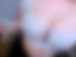 Live cam show with DonnaFlirt - Genital Piercings on Camming Site