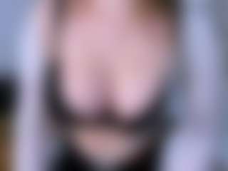 DonnaFlirt's Live Sex Cam Show