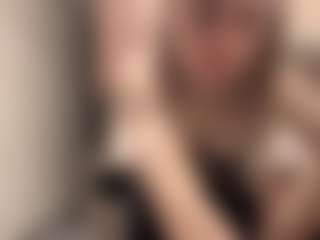 Live cam show with LeahSmith - Average on AdultVida.com