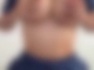 Lunabum's Live Sex Cam Show