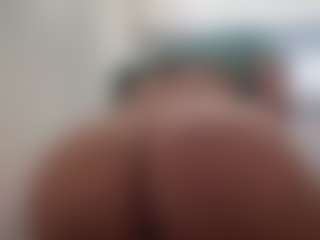 Lunabum's Live Sex Cam Show