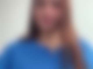 Live cam show with Lunabum - Roll on Camsoda