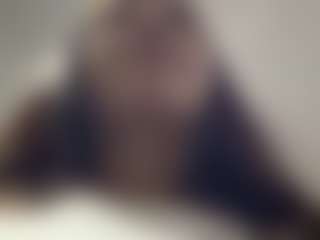 Lunabum's Live Sex Cam Show