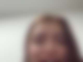 Live cam show with Lunabum - Dirty on Sweet Sext